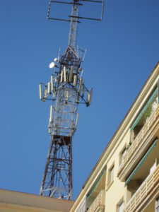 Antena telefonia tipo torre